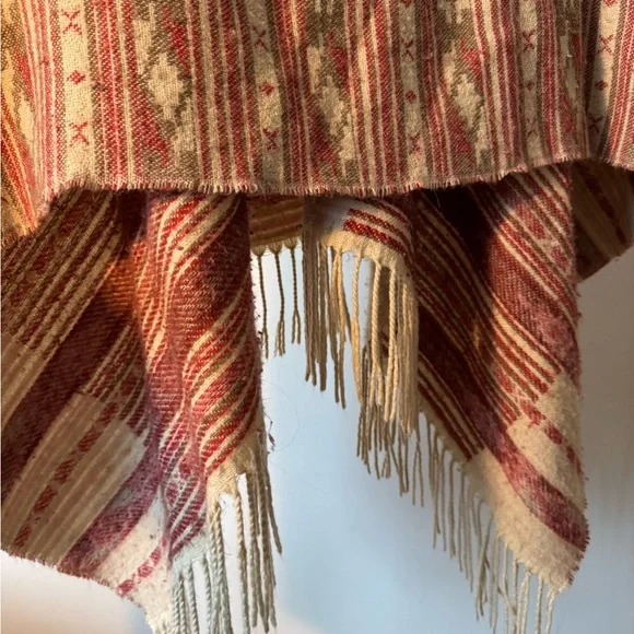 Southwestern Cream and Red Women's Poncho - Picture 6 of 7